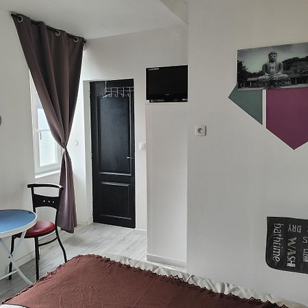 Chambre Pour 2 Personnes A Formigny Rdc Eksteriør bilde